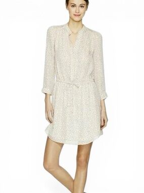 Aritzia Babaton Bennett 100% Silk Dress Size Small Giraffe Print Lightweight